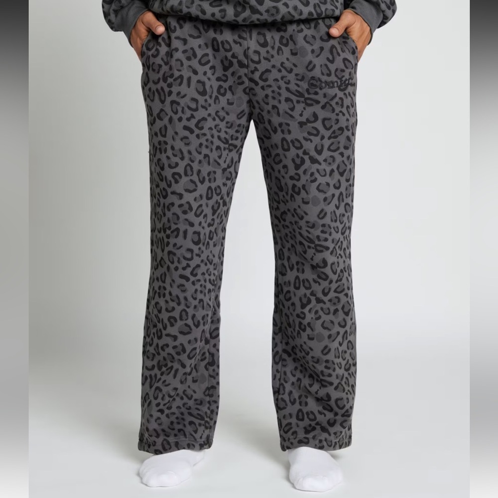 Comfrt Minimalist Straight Leg Sweatpant, panther